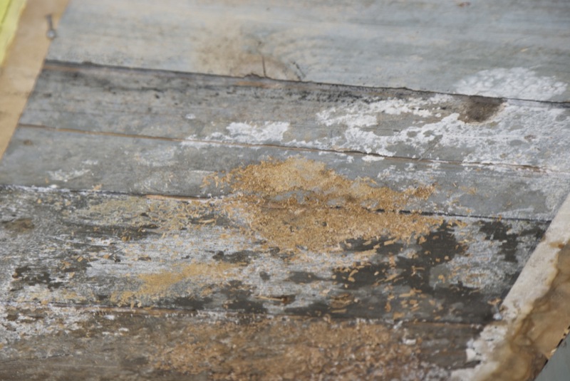 Mädät laudat pikkasen lähempää